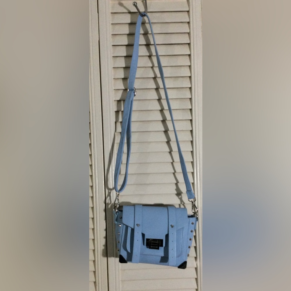Baby blue crossbody - Picture 2 of 4
